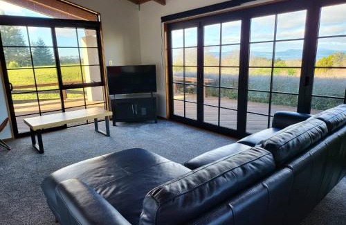 Hamurana House | Hamurana Home with a View
