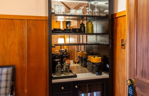 Hamurana Cabin | Hana Lodge