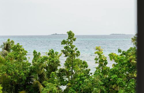 Dhangethi Hotel | Handhu Runbaa Inn - Dhangethi