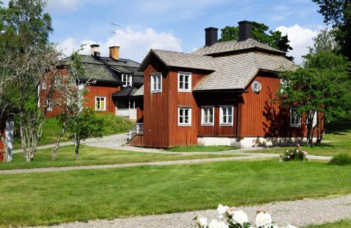 Soderbarke Hostel | Handlarens villa - Vandrarhem de luxe