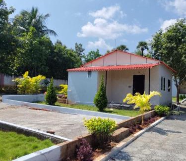 Alaparthi Resort | Hangout Hills Resorts