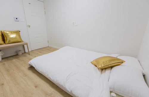 Jocheon Apartment | Hanihaus Sinchon-ri