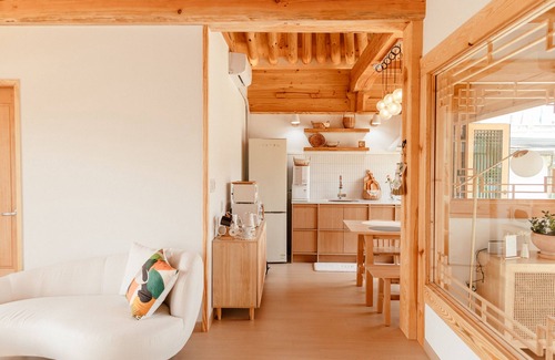 Gyeongju House | Hanok Stay Sohwa