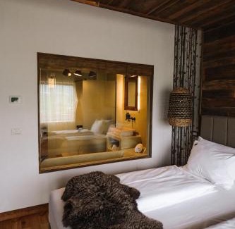 Campulung Moldovenesc Hotel | HANUL BUCOVINEI