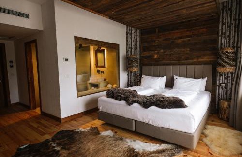 Campulung Moldovenesc Hotel | HANUL BUCOVINEI