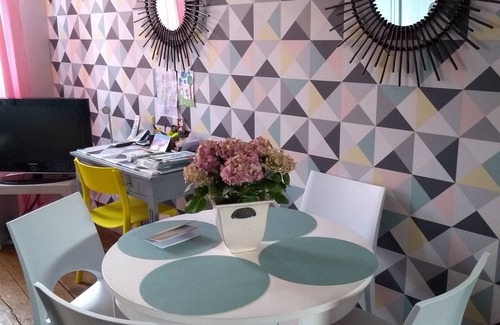 Saint-Valery-sur-Somme Apartment | Haphazard. Atypical apartment close to the Bay of Somme