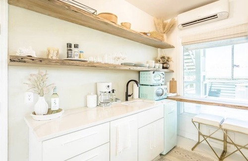 East End Apartment | Happiness Bay: Saint George Island Waterfront Luxury