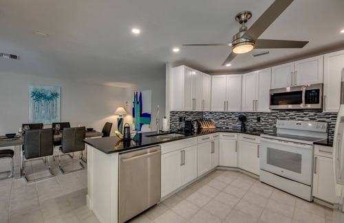 Eight Lakes Villa | Happy Cape 35