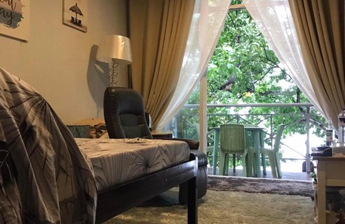Mabini Hotel | Happy Daze Resort Hotel