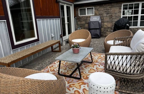 Bozeman House | Happy, Healthy, Home in the Heart of Downtown BZN!