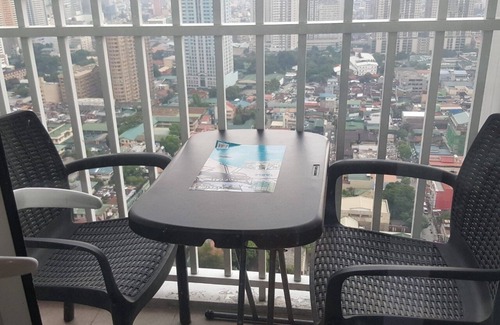 Barangay 76 Apartment | Happy Holiday In Breeze Residences Condominiums Pasay City Philippines