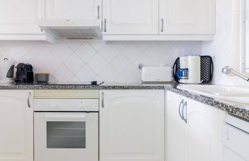 Alpouvar Apartment | Happy House in Clube Albufeira