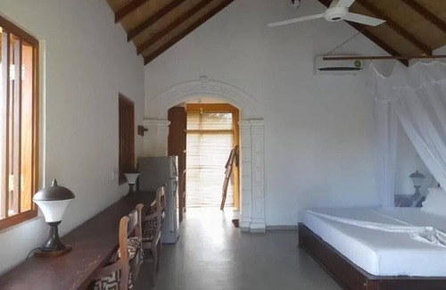 Kosgoda Bed & Breakfast | Happy Man Village - One-Bedroom Villa