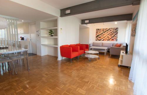 La Font d'en Fargues Apartment | Happy People Maragall