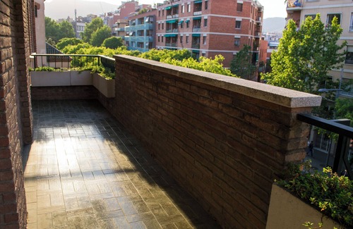 La Font d'en Fargues Apartment | Happy People Maragall