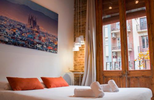 La Sagrada Familia Apartment | Happy People Sagrada Familia Apartments