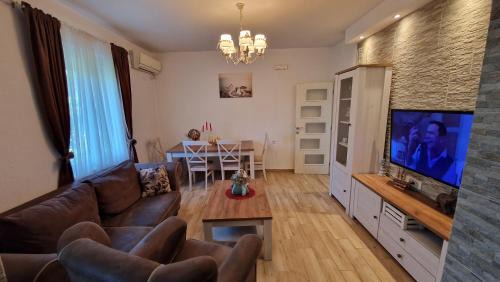 Skaljari Apartment | Happy Star Apartments