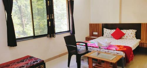 Bhim Nagar Cabin | Happy Stay, Panchgani