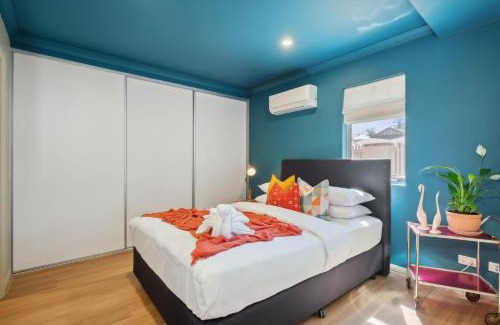 Bassendean Apartment | Happy Stays Classic Mid-Century Modern Escape