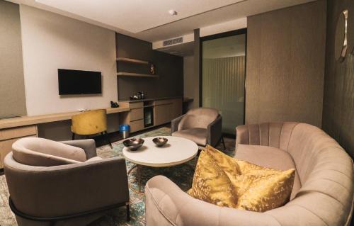 Lobamba Hotel | Happy Valley Hotel and Casino