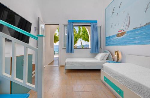Haraki Apartment | Haraki Mare Studios beach front