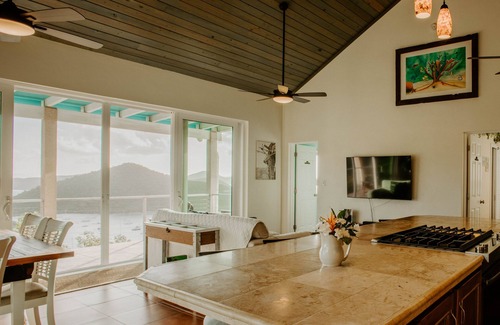 Estate Carolina House | ★ Harbor Master ★ Solar | Private Pool | Sunrise | Family | Couples | Stargaze