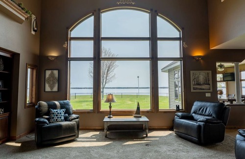 Gladstone House | Harbor Point RetreatnFamily-sized, Lakefront Retreat Home! Fenced-in backyard!
