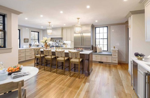 Historic Hill House | Harborview Suite – Harbor Views & Timeless Luxury