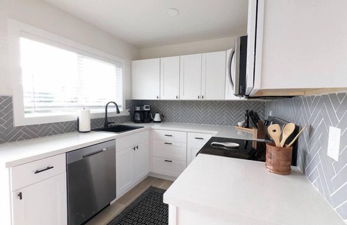 Del Obispo Apartment | Harbour House- Dana Point