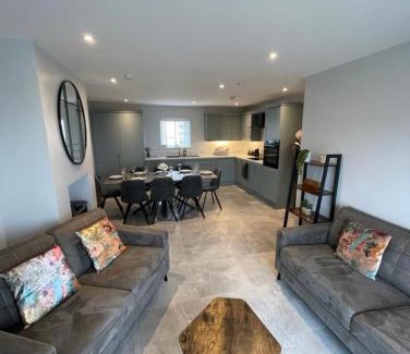 Annalong Apartment | Harbour view apartment