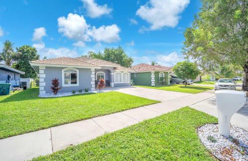 Miami Gardens House | Hard Rock Hidden Gem!