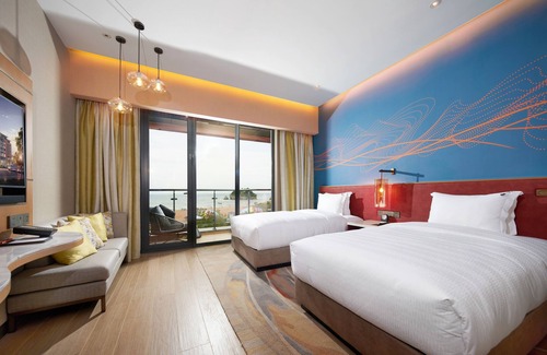 Jinzhou District Hotel | Hard Rock Hotel Dalian