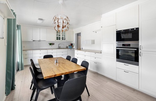 Ulvik House | Hardanger Guesthouse