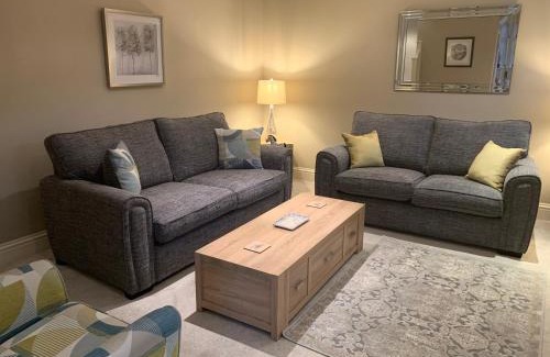 Harrogate House | Harlow Coach House
