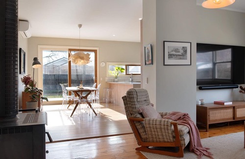 Trentham House | Harpers House - Pet Friendly in Trentham