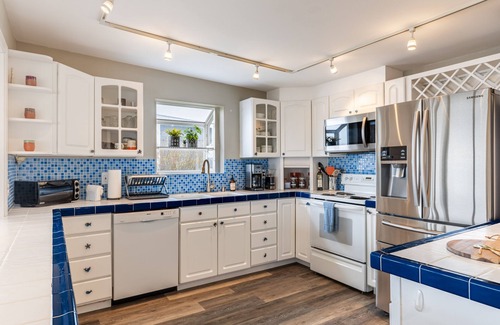 Coupeville House | Harrington Hideaway by AvantStay | Beach Access