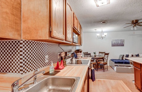Harrisburg House | Harrisburg Home w/Private Yard + Screened Porch!