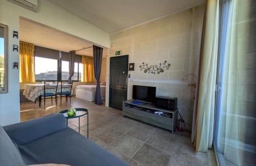 Ghajnsielem Apartment | Harruba Flt 3 Triq il Gudja