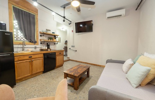 Hartwell Hotel | Hartwell Suites