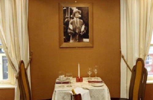 Ballybunion House | Harty Costello Town House