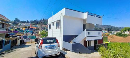 Kandal House | Harvest Hill View Cottage