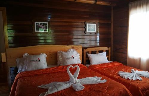Oxapampa Cabin | HASSINGER RANCH Cabañas