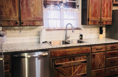 Ponca City House | HaT Ranch Lodge. Perfect for a large group or multiple families. NO CLEANING FEE