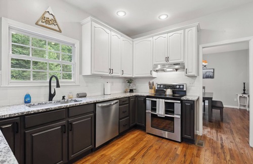 Stanton House | Hatton Hideaway at Red River Gorge! Pool/Hot Tub/Arcade Game Room