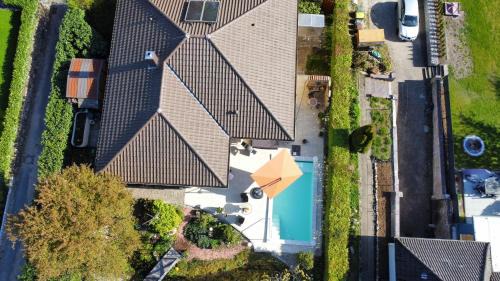 Harrislee House | Haus Bettina, im Garten zuhause