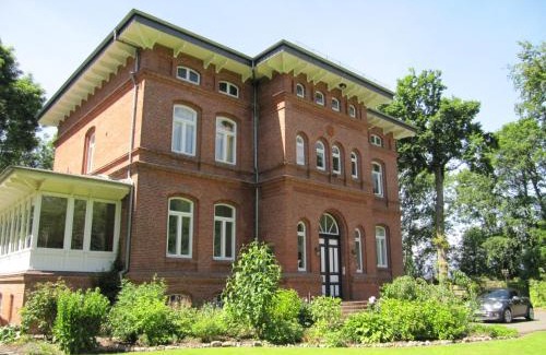 Wesselburen Apartment | Haus im Park