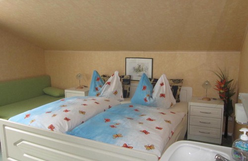 Langen Bed & Breakfast | Haus Jochum