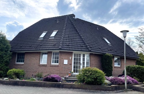 Westerwisch Apartment | Haus Katharina 1 - Holiday apartment in Cuxhaven for up to 4 people