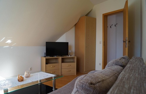 Westerwisch Apartment | Haus Katharina 1 - Holiday apartment in Cuxhaven for up to 4 people