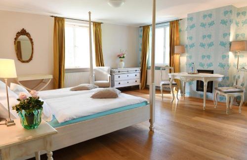 Heek Apartment | Haus Keppelborg: ZI Elisabeth mit Burgmauerblick